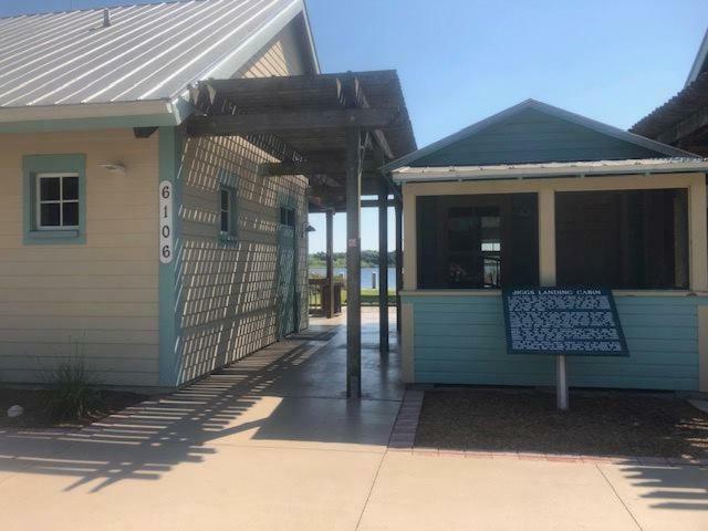 Jiggs Landing Lakefront Cabins Bradenton Exterior photo